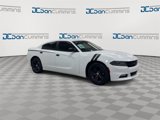 Used 2016 Dodge Charger SXT image 2