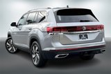 New 2025 Volkswagen Atlas SEL image 3