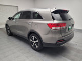 Used 2017 Kia Sorento EX image 5