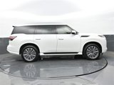 Used 2025 INFINITI QX80 Sensory image 2