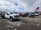 Used 2024 GMC Sierra 3500 SLE image 2