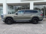New 2025 Volkswagen Atlas Peak Edition SE image 3