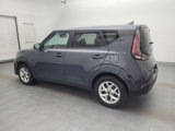 Used 2023 Kia Soul LX w/ LX Technology Package image 3