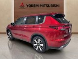 New 2025 Mitsubishi Outlander SE image 3