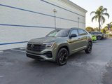 New 2025 Volkswagen Atlas Cross Sport SEL R-Line image 2