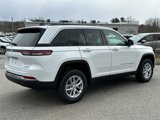 New 2025 Jeep Grand Cherokee Laredo image 4