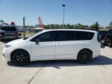 New 2025 Chrysler Pacifica Limited image 2