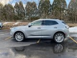 New 2025 Buick Envision Avenir image 4