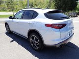 Used 2022 Alfa Romeo Stelvio Ti image 3