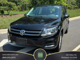 Used 2018 Volkswagen Tiguan Limited w/ Premium Package image 3