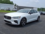 Used 2024 Volvo S60 B5 Plus image 3