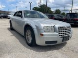 Used 2009 Chrysler 300 LX image 4