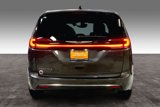 Certified 2023 Chrysler Pacifica Touring-L image 4