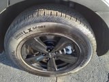 Used 2025 Kia Sorento LX image 5