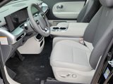 New 2026 Hyundai Ioniq 9 SE image 6
