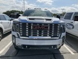 Used 2024 GMC Sierra 2500 Denali w/ Denali Reserve Package image 2