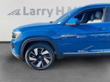 New 2025 Volkswagen Atlas Cross Sport SEL image 2