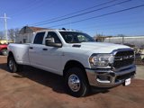 New 2024 RAM 3500 Tradesman w/ Chrome Appearance Group image 4