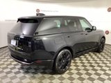 New 2025 Land Rover Range Rover SE image 2