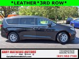Used 2022 Chrysler Pacifica Touring-L image 4
