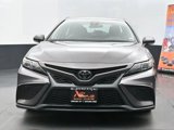 Used 2023 Toyota Camry SE image 3