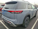 New 2025 Nissan Pathfinder Platinum image 5