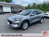 Used 2021 Ford Escape SE image 2