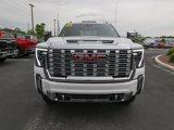 New 2025 GMC Sierra 3500 Denali w/ Denali Reserve Package image 2