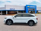 Used 2022 Kia Sorento S w/ Panoramic Sunroof Package image 2