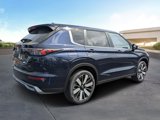 New 2025 Mitsubishi Outlander SE image 3