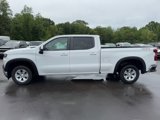 Used 2019 Chevrolet Silverado 1500 LT image 2
