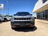 Used 2023 Jeep Compass Trailhawk image 2