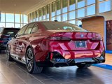 New 2025 BMW 550e xDrive w/ Premium Package image 5