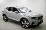 Certified 2025 Volvo XC40 B5 Plus image 3