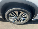 New 2025 Toyota Highlander Platinum image 4