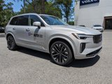 New 2025 Volvo XC90 T8 Ultra w/ Lounge Package image 2