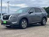 New 2025 Nissan Pathfinder SL image 3