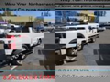 Used 2024 Ford F350 XLT image 5