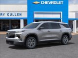 New 2025 Chevrolet Traverse LT w/ Driver Confidence Package image 2