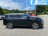 New 2025 Mitsubishi Outlander AWD image 2