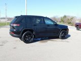 New 2025 Jeep Grand Cherokee Altitude image 3