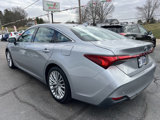 Used 2019 Toyota Avalon Limited image 5