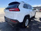 Used 2017 Jeep Cherokee Latitude w/ Cold Weather Group image 5