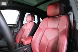 Certified 2025 Porsche Macan image 5