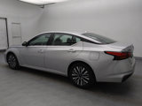 Used 2023 Nissan Altima 2.5 SV image 3