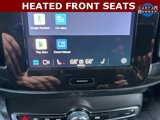 Used 2024 Volvo XC40 B5 Core image 4
