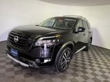 New 2025 Nissan Pathfinder Platinum w/ Black Appearance Package image 4