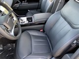 New 2025 Land Rover Range Rover SE image 6