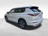 New 2025 Mitsubishi Outlander SE image 4