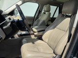 Used 2016 Land Rover Range Rover HSE image 2